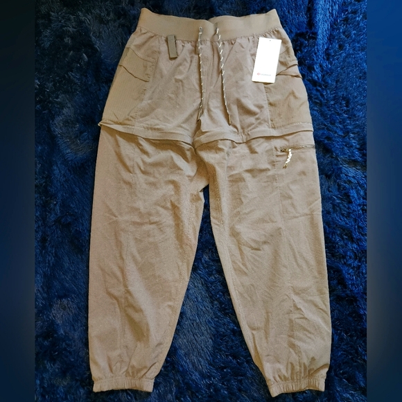 lululemon athletica Pants - Nwt Lululemon convertible hr hiking jogger *wovenair size 12